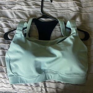Oiselle Sisters Mist green Sports Bra 38D NWT